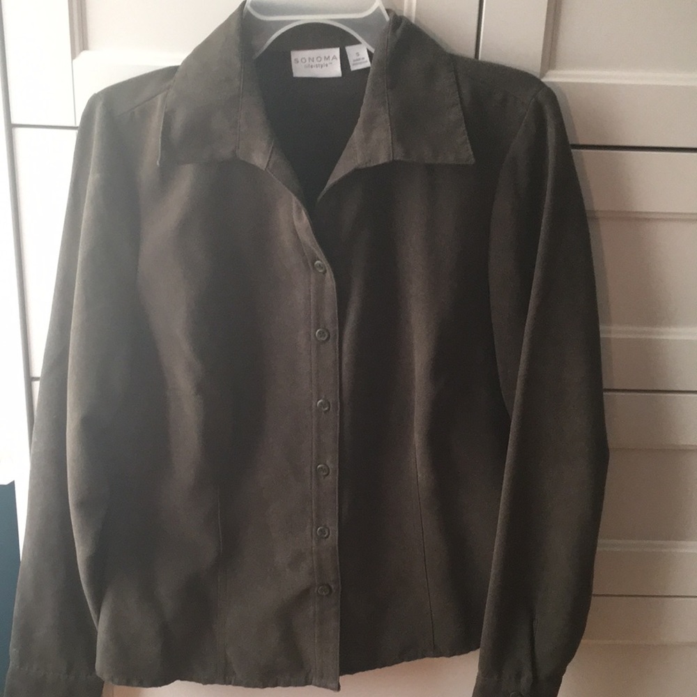 Sonoma Button Up- BUY 2 GET 1 FREE!!